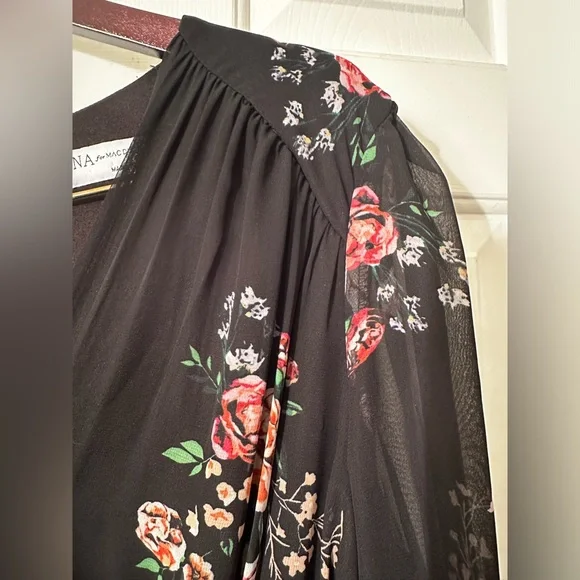 IEENA FOR MAC DUGGAL Belted Floral Print Illusion Long Sleeve Gown Black Size 12 - Picture 10 of 16